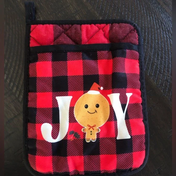 🟡CLEARANCE!!🟡 Assorted Plaid Christmas Pot Holders - Set of 6 - Picture 4 of 7
